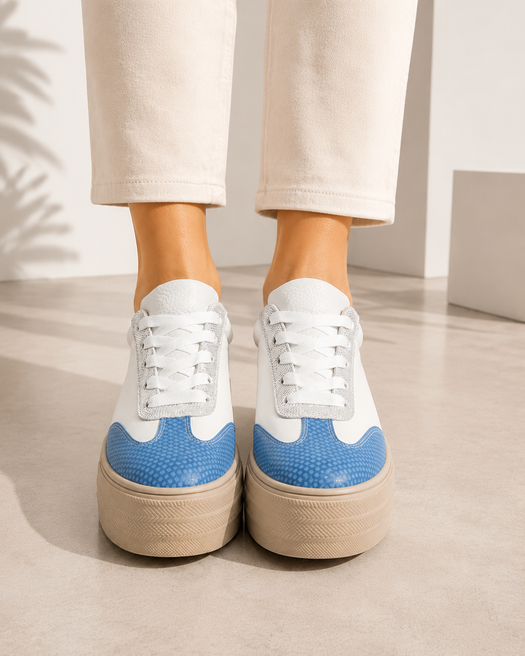 ZAPATILLA AURA AZUL BLANCO