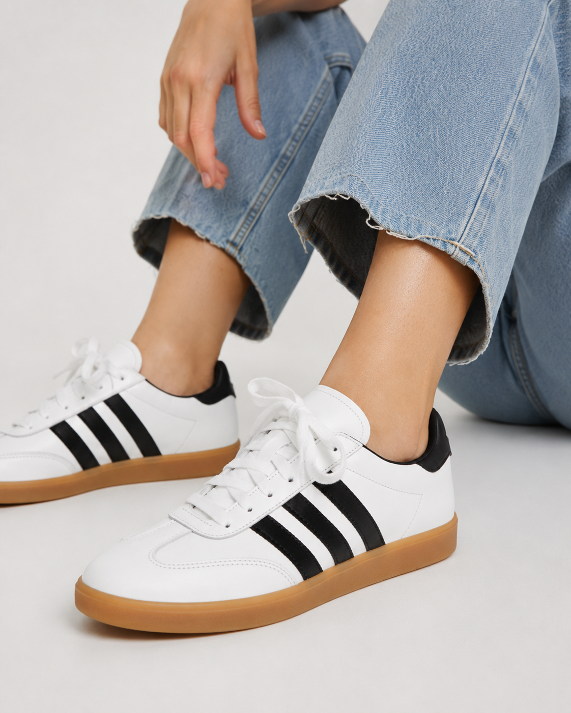 ZAPATILLA SIRIA BLANCO NEGRO